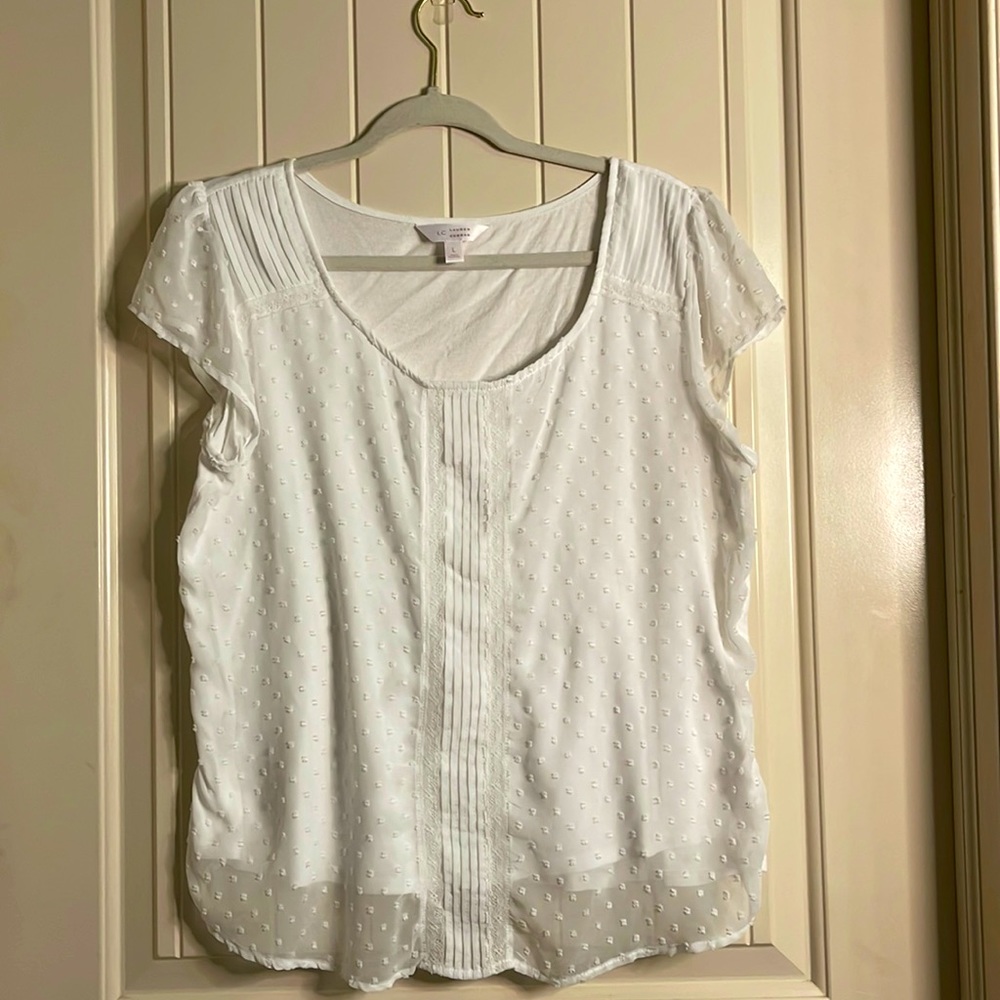 Lauren Conrad ▪️White Blouse Tee